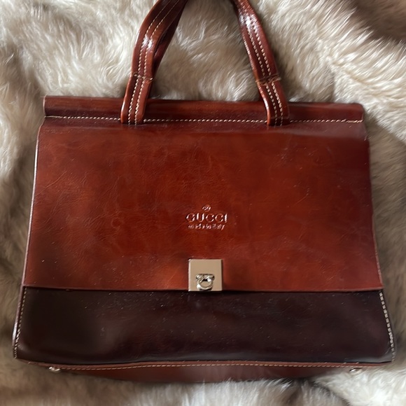 Womens vintage Gucci bag - Picture 2 of 5